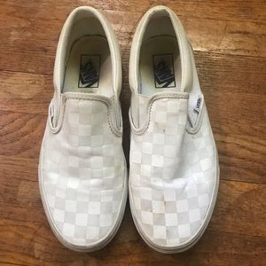 classic slip-on white checkered vans
